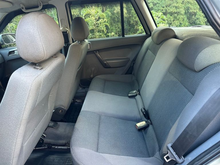 VolksWagen Parati SURF 1.6 Mi Total Flex