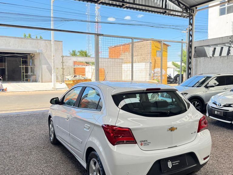 Chevrolet ONIX HATCH LT 1.4 8V FlexPower 5p Mec.
