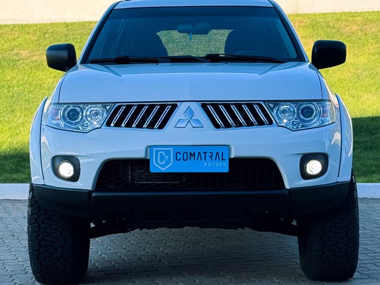 Mitsubishi Pajero DAKAR 3.2 4x4 T.I. Dies. 5p Aut.