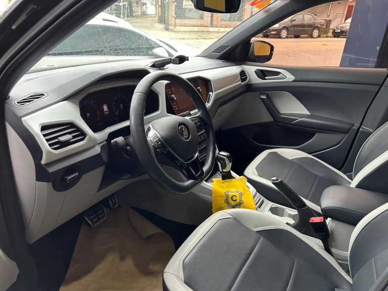 VolksWagen T-Cross Hig. 250 TSI 1.4 Flex 16V 5p Aut