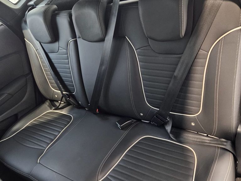 Renault CAPTUR Intense 2.0 16V Flex 5p Aut.