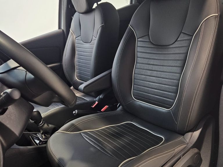 Renault CAPTUR Intense 2.0 16V Flex 5p Aut.