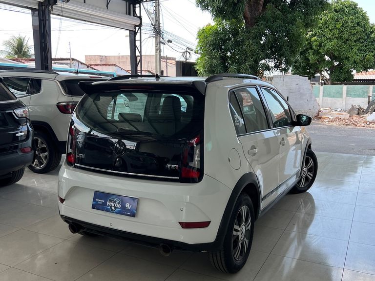 VolksWagen up! cross 1.0 TSI Total Flex 12V 5p