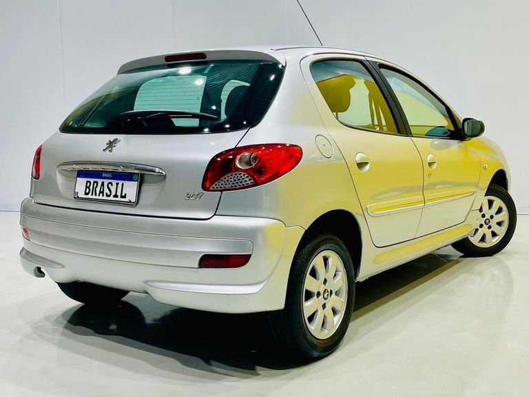 Peugeot 207 XR Sport 1.4 Flex 8V 5p