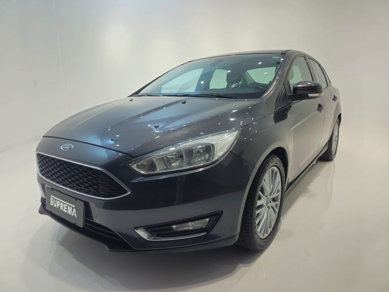 Ford Focus 2.0 16V/SE/SE Plus Flex 5p Aut.