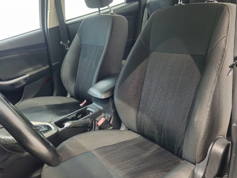 Ford Focus 2.0 16V/SE/SE Plus Flex 5p Aut.