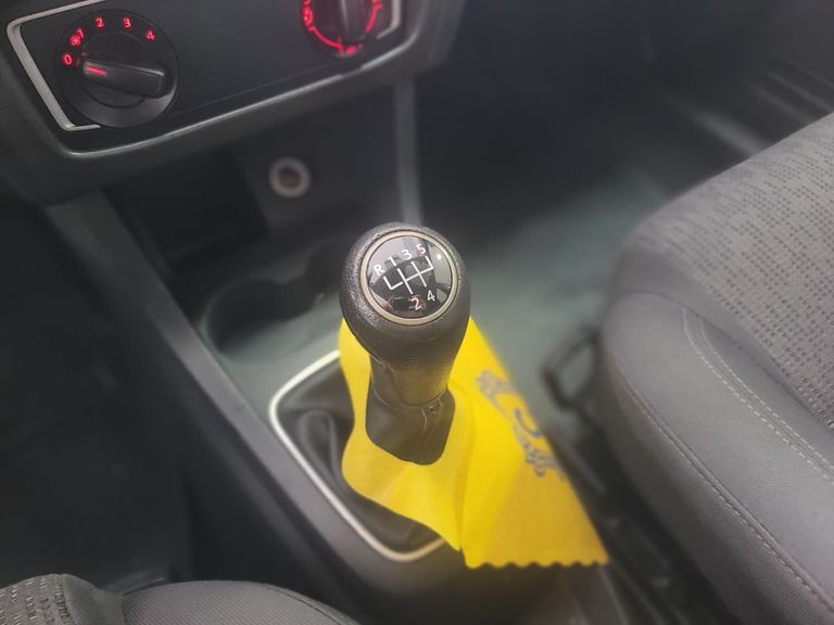 VolksWagen Fox 1.0 Mi Total Flex 8V 5p