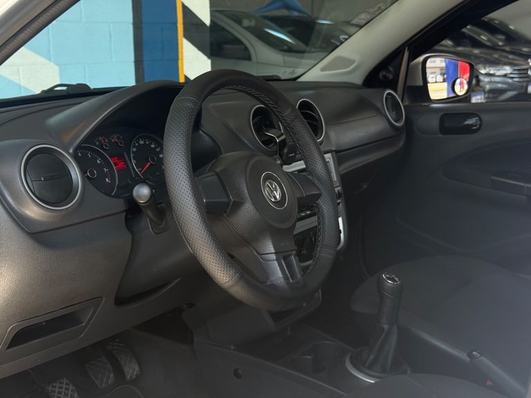 VolksWagen VOYAGE  Trendline 1.0 T.Flex 8V 4p