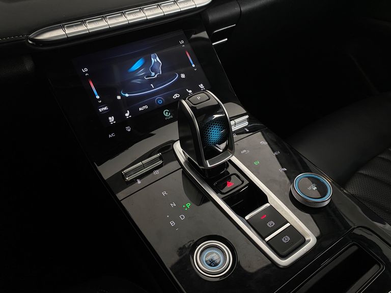 Caoa Chery Tiggo 8 PRO 1.5 Turbo (Híbrido) 