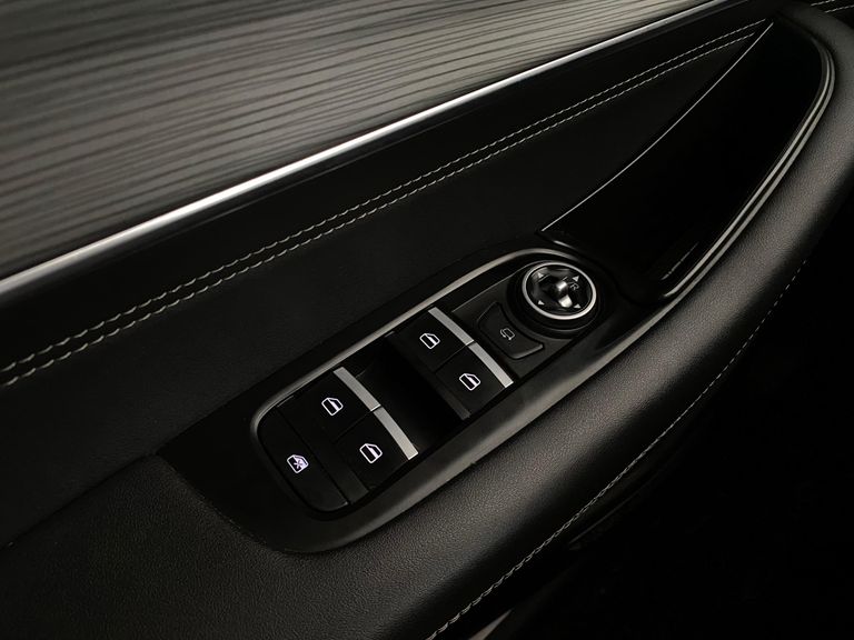 Caoa Chery Tiggo 8 PRO 1.5 Turbo (Híbrido) 