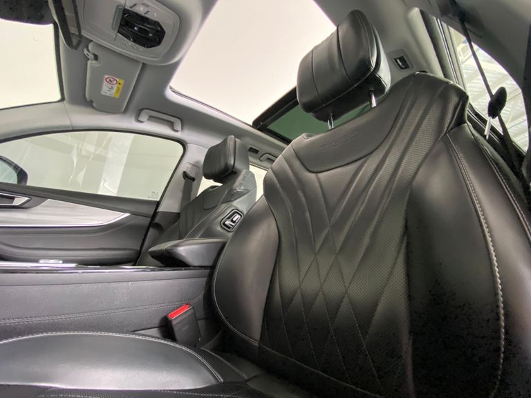 Caoa Chery Tiggo 8 PRO 1.5 Turbo (Híbrido) 