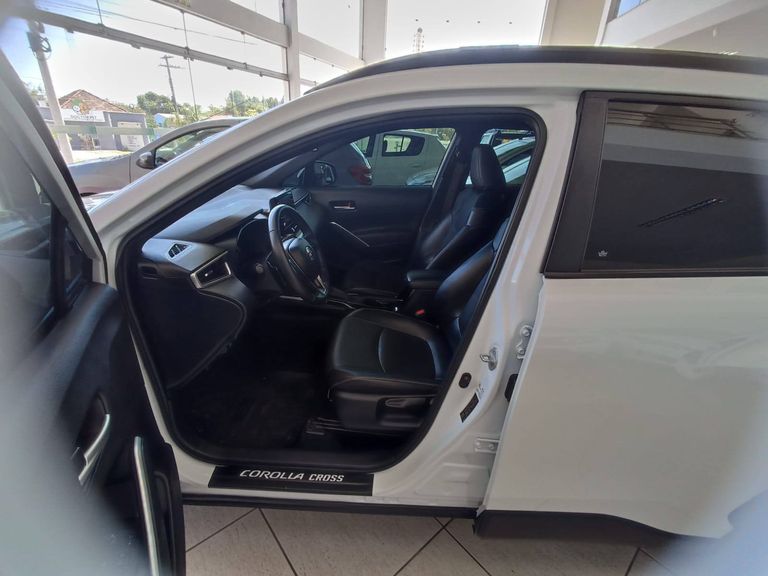 Toyota Corolla Cross XRE 2.0 16V Flex Aut.