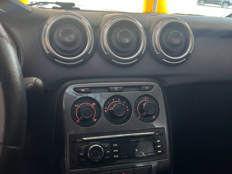 Citroën C3 Tendance 1.5 Flex 8V 5p Mec.