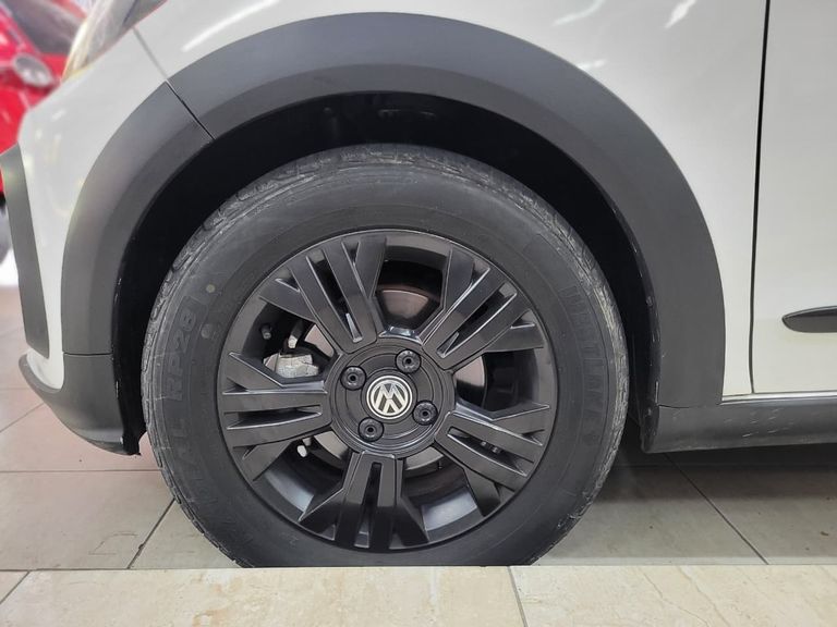 VolksWagen up! cross 1.0 TSI Total Flex 12V 5p