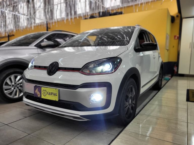 VolksWagen up! cross 1.0 TSI Total Flex 12V 5p