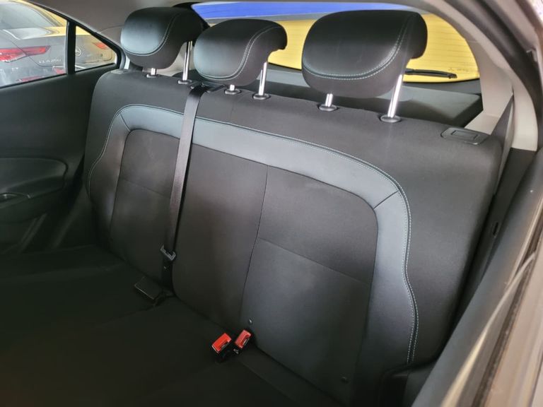 Chevrolet ONIX HATCH LT 1.0 8V FlexPower 5p Mec.