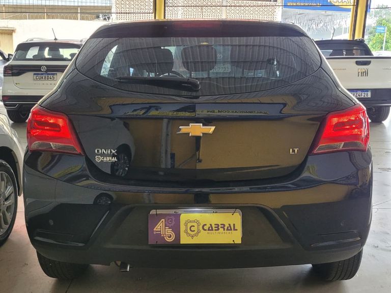 Chevrolet ONIX HATCH LT 1.0 8V FlexPower 5p Mec.