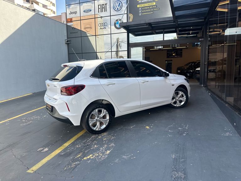 Chevrolet ONIX HATCH PREM. 1.0 12V TB Flex 5p Aut.