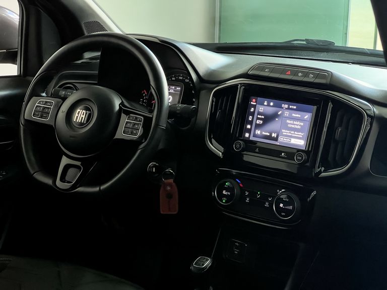 Fiat Strada Volcano 1.3 Flex 8V CD