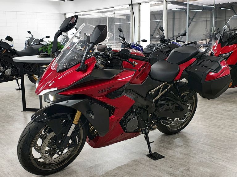 SUZUKI GSX-S 1000 GT