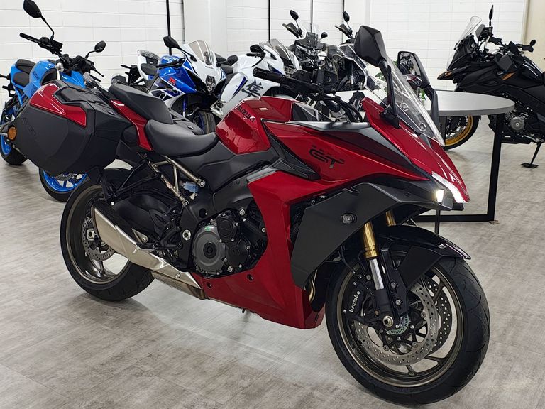 SUZUKI GSX-S 1000 GT