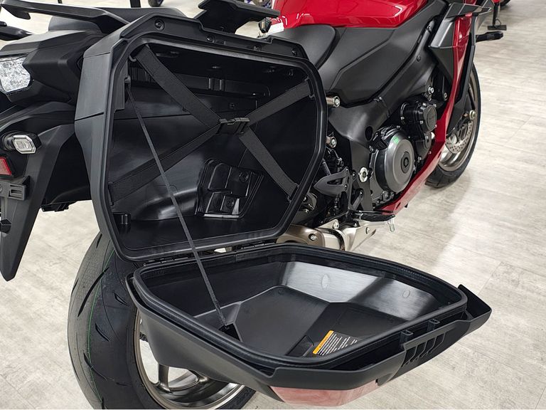 SUZUKI GSX-S 1000 GT