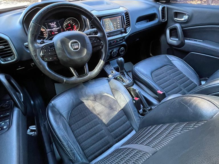 Fiat Toro Freedom 1.8 16V Flex Aut.