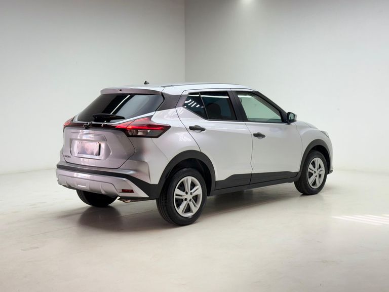 Nissan KICKS Active 1.6 16V Flex Aut.