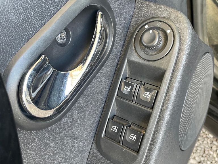 Renault DUSTER Dynamique 1.6 Flex 16V Aut.