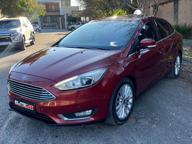 Ford Focus TITA/TITA Plus 2.0  Flex 5p Aut.
