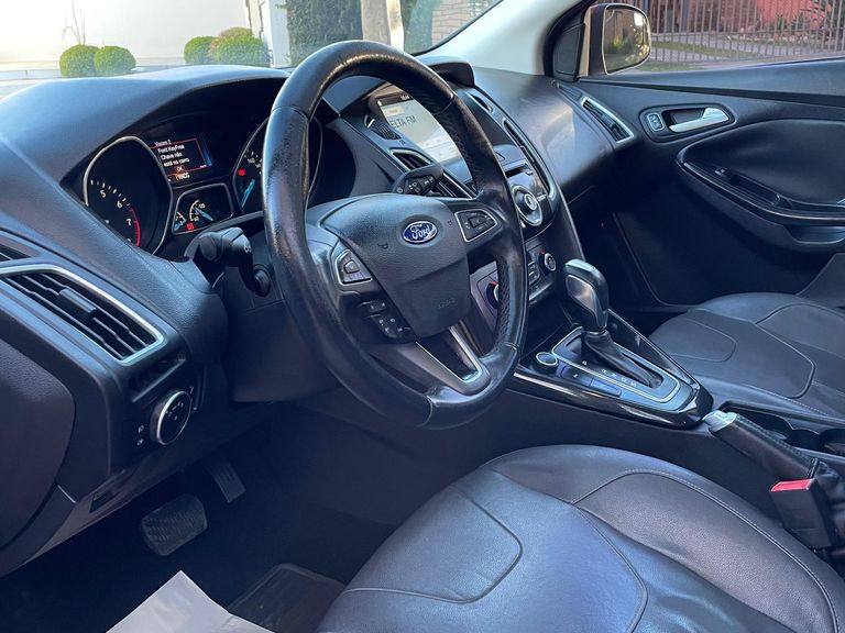 Ford Focus TITA/TITA Plus 2.0  Flex 5p Aut.