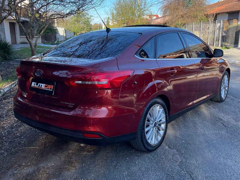 Ford Focus TITA/TITA Plus 2.0  Flex 5p Aut.