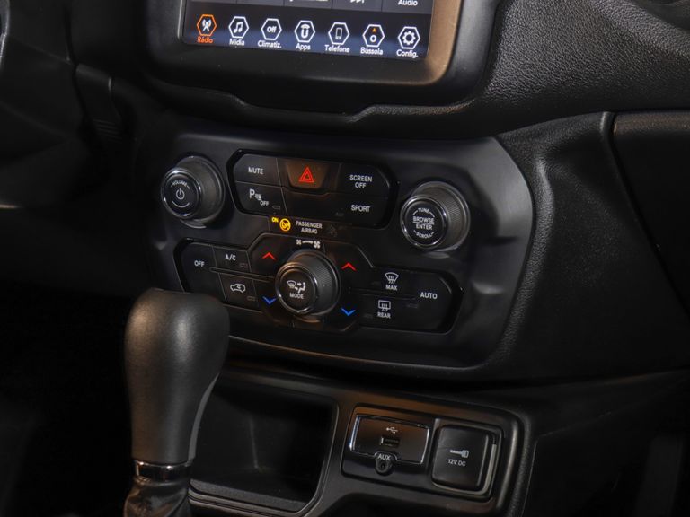 Jeep Renegade Limited 1.8 4x2 Flex 16V Aut.