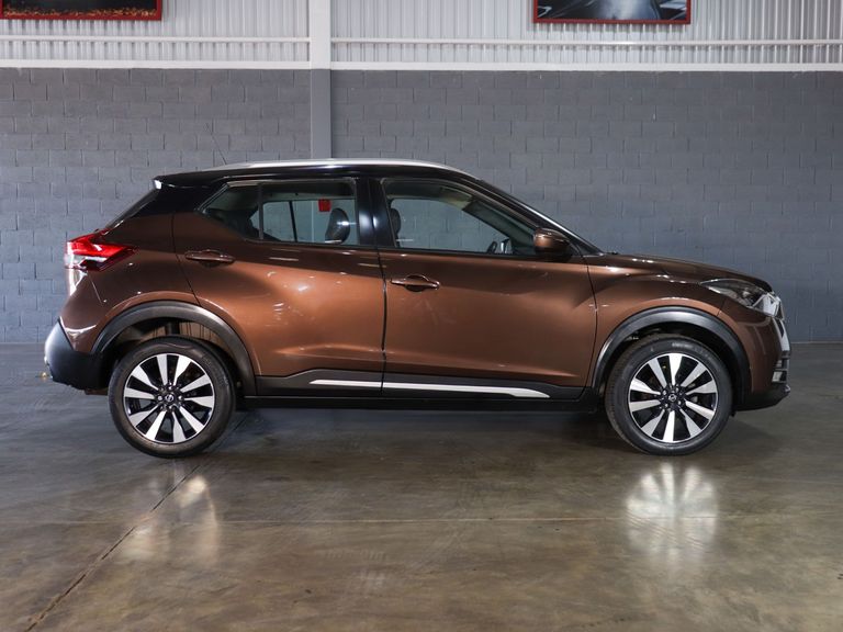 Nissan KICKS SV 1.6 16V FlexStar 5p Aut.