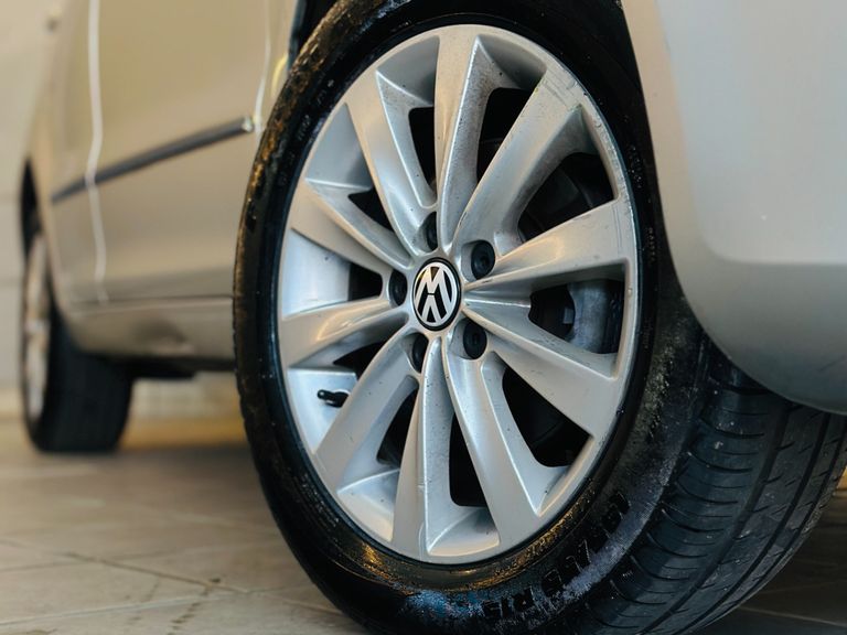 VolksWagen Fox PRIME/Higli. 1.6 Total Flex 8V 5p