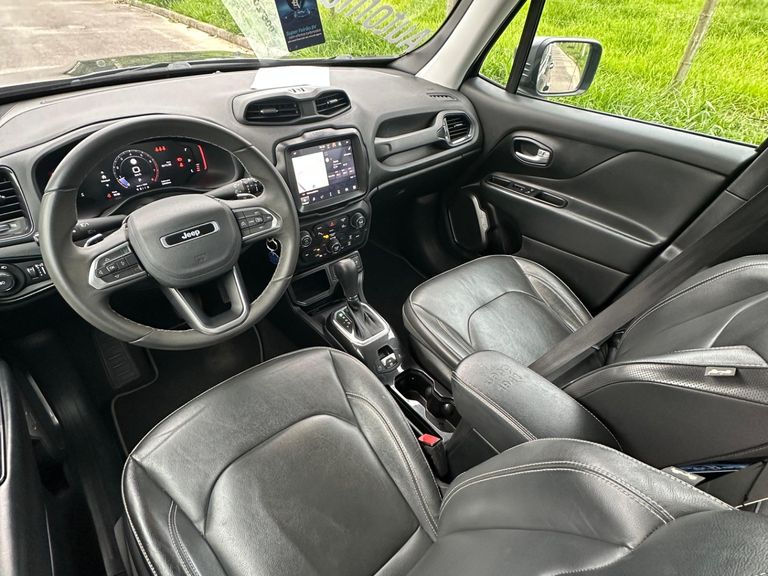 Jeep Renegade Long. T270 1.3 TB 4x2 Flex Aut.