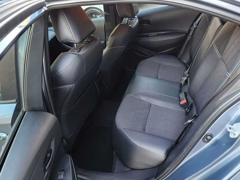 Toyota Corolla GLi 2.0 16V Flex Aut.