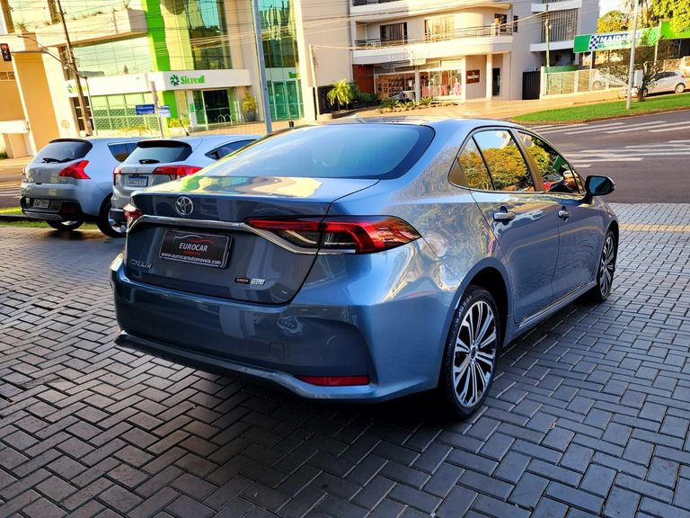 Toyota Corolla GLi 2.0 16V Flex Aut.