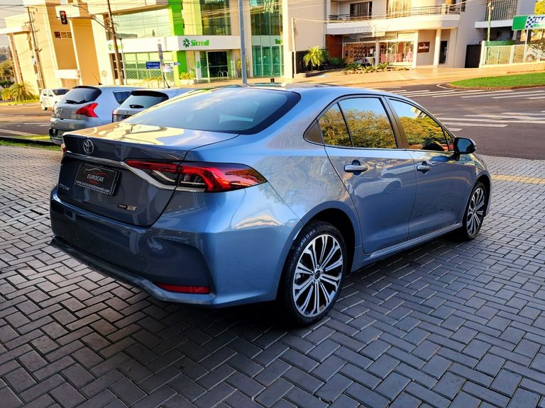 Toyota Corolla GLi 2.0 16V Flex Aut.