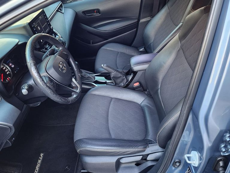 Toyota Corolla GLi 2.0 16V Flex Aut.