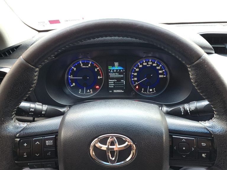 Toyota Hilux CD SRV 4x4 2.8 TDI Diesel Aut.