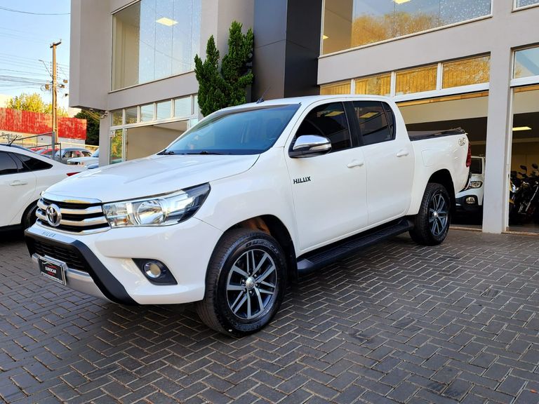 Toyota Hilux CD SRV 4x4 2.8 TDI Diesel Aut.