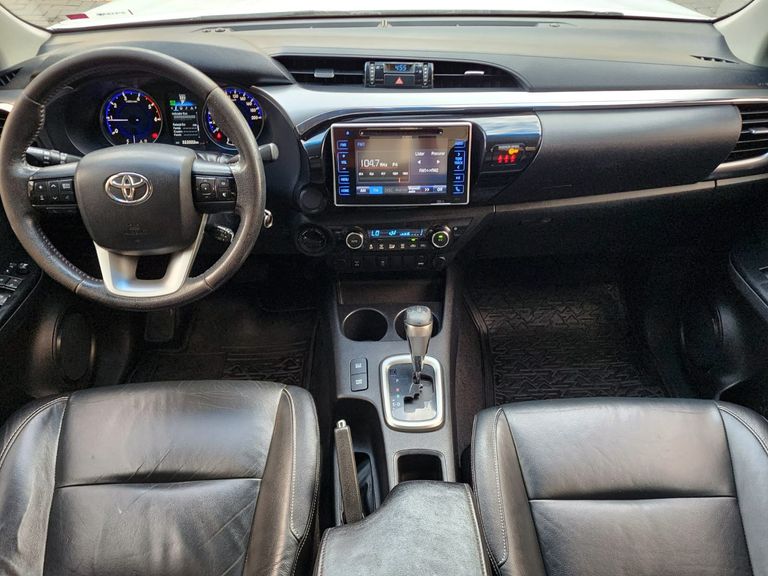 Toyota Hilux CD SRV 4x4 2.8 TDI Diesel Aut.