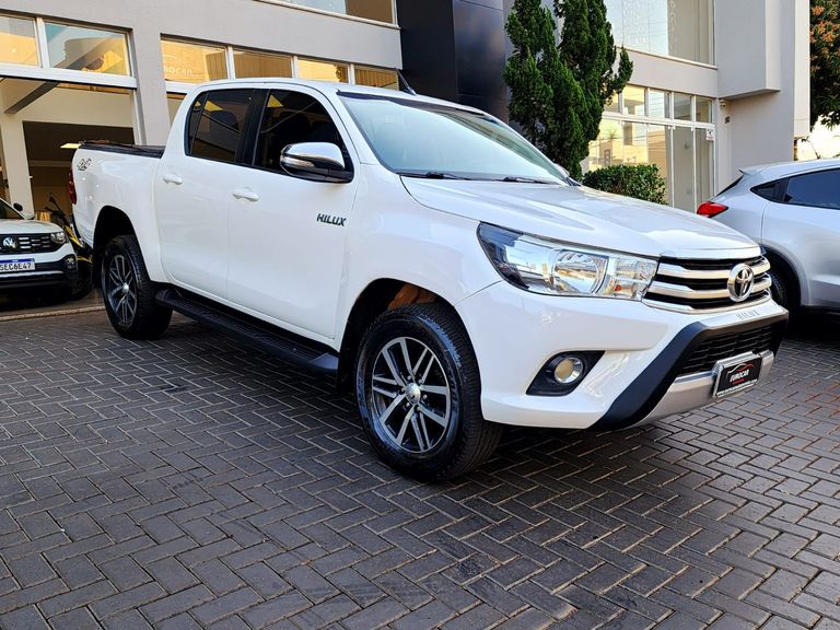 Toyota Hilux CD SRV 4x4 2.8 TDI Diesel Aut.