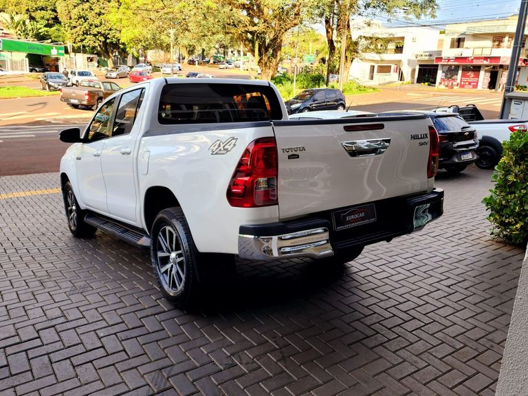 Toyota Hilux CD SRV 4x4 2.8 TDI Diesel Aut.