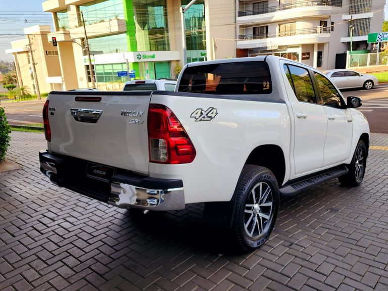 Toyota Hilux CD SRV 4x4 2.8 TDI Diesel Aut.
