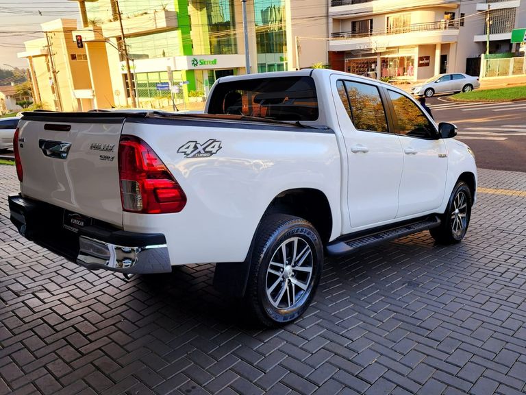 Toyota Hilux CD SRV 4x4 2.8 TDI Diesel Aut.
