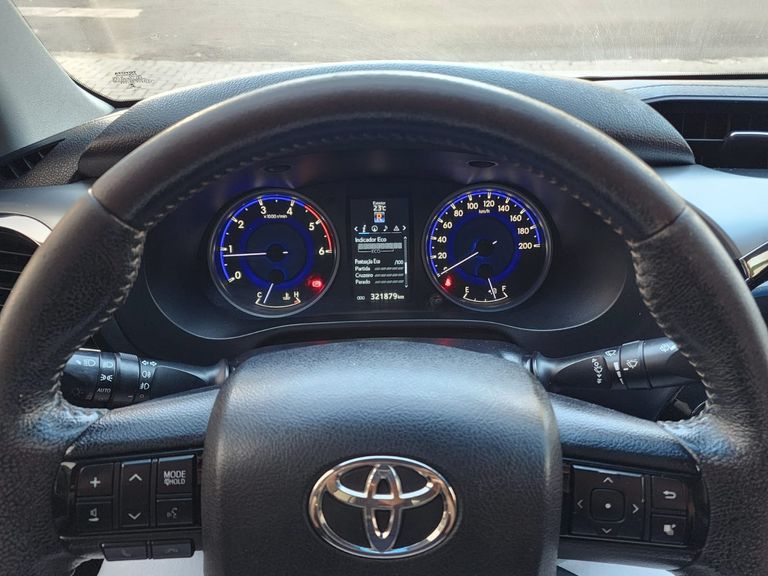 Toyota Hilux CD SRV 4x4 2.8 TDI Diesel Aut.