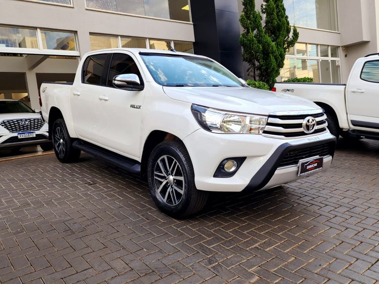 Toyota Hilux CD SRV 4x4 2.8 TDI Diesel Aut.