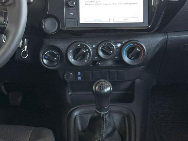 Toyota Hilux Chassi 4x4 2.8 TDI Diesel Mec.